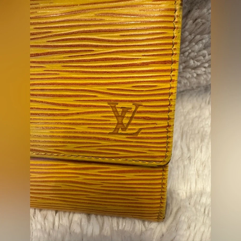 Louis Vuitton Vintage Elise Epi Leather Wallet – Yellow / Purple – 1995